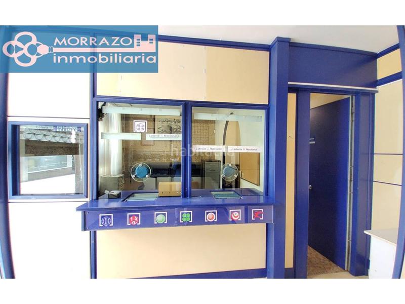 Foto 8907b4ac-3614-44f5-997b-3b60d9267e55. Lloguer local comercial a Bueu
