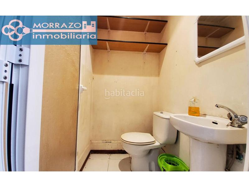 Foto 9f994e6e-6913-4842-8e52-0b88510f057e. Lloguer local comercial a Bueu