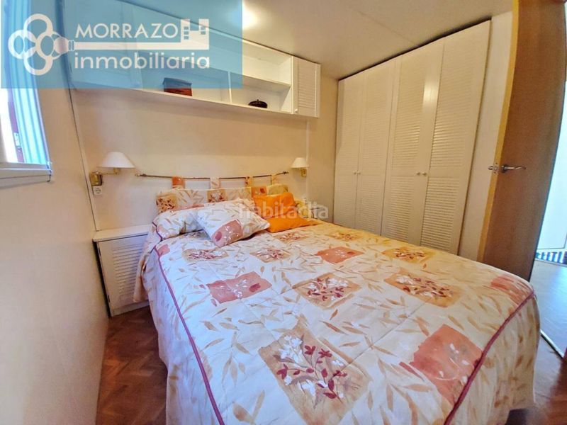 Foto b10f2c5a-0035-4b92-91af-b33bcb7e4e26. Casa amb calefacció aparcament a Bueu
