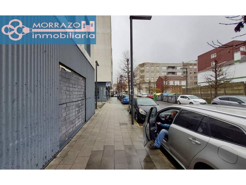 Foto b56a31db-d55d-4058-a2fd-d08d39a0481d. Lloguer local comercial a Bueu