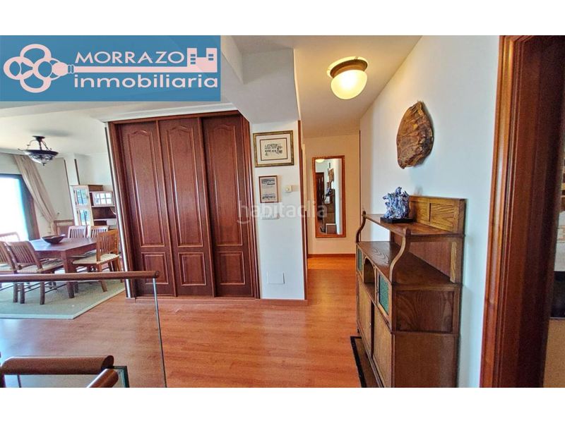 Foto 243b65bb-cb4d-4d71-97d5-9361f6793b74. Duplex con riscaldamento parcheggio in Bueu