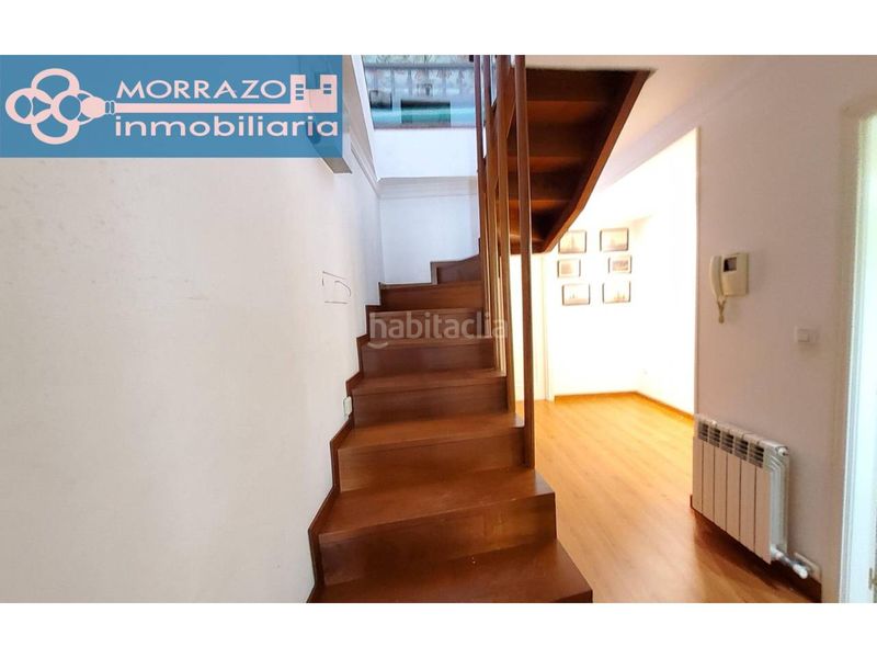 Foto c702a3e5-d7c6-465e-aa9b-7a7ad2cd2d46. Duplex con riscaldamento parcheggio in Bueu