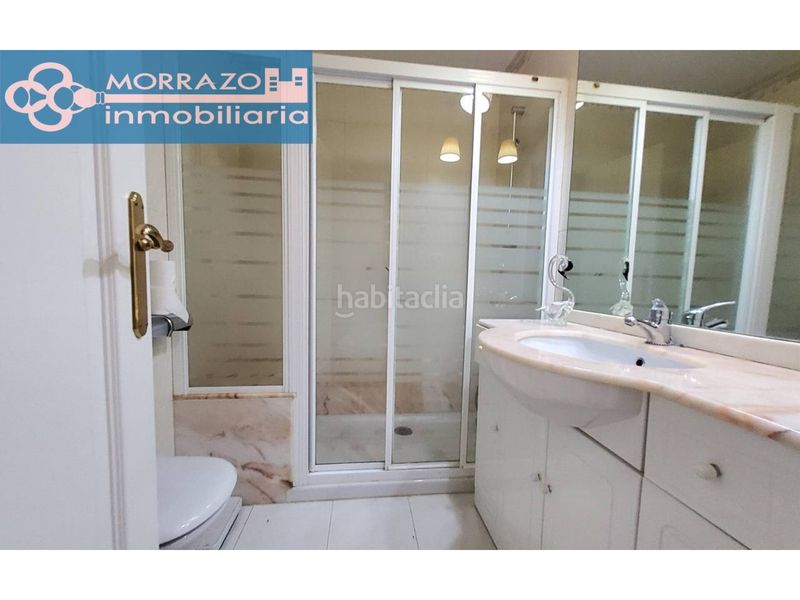 Foto cccf9a05-9334-4fff-a24e-76a69fa46d10. Duplex con riscaldamento parcheggio in Bueu