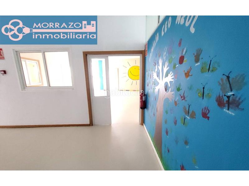 Foto 59b3b7d9-a91e-47e3-8105-d3a9f48c7324. Lloguer local comercial a Bueu