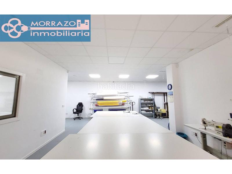 Foto f9faa240-1b3d-4e12-91eb-b1a75338b476. Local commercial dans Bueu