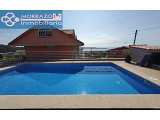 Xalet  San amedio. Casa en beluso con piscina y vistas