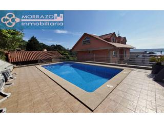 Xalet  San amedio. Casa en beluso con piscina y vistas