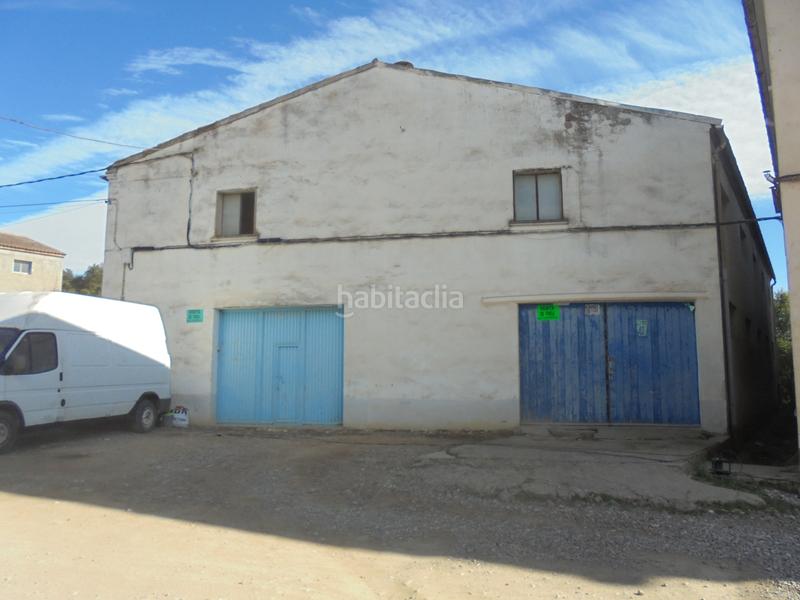 Foto 4c7d306a-6cea-4f03-ba52-5306905a8aa7. Casa con piscina in Barbastro