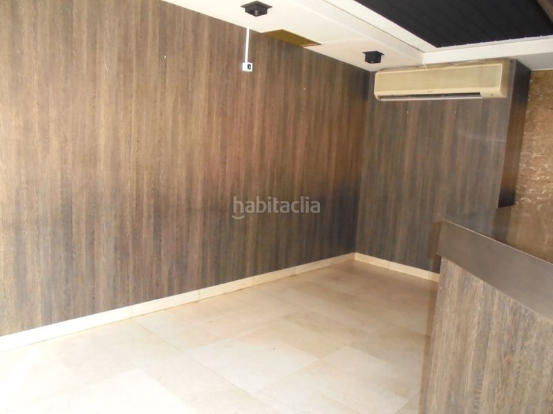 Foto 6337e3dc-b162-46d3-9e9f-388dce189ea2. Local comercial a avenida ejército español 4 a Barbastro