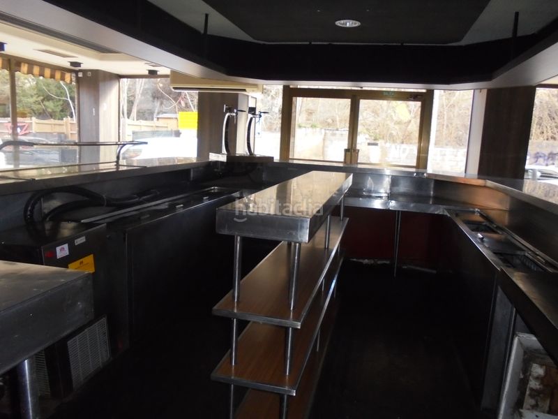 Foto 6dc8e749-b9ef-4e53-8880-3611170006ff. Local comercial a avenida ejército español 4 a Barbastro