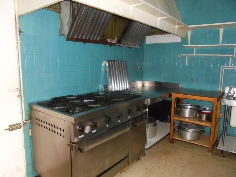 Foto f631acbf-8199-407e-b087-d6980abee89c. Local comercial a avenida ejército español 4 a Barbastro