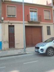 Haus in Avenida ejército español 31. Venta de casa en barbastro