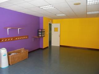 Büro  Doctor don luis bilbao libano kalea. Fantastico local de 400m2 en el centro de leioa.
totalmente ext