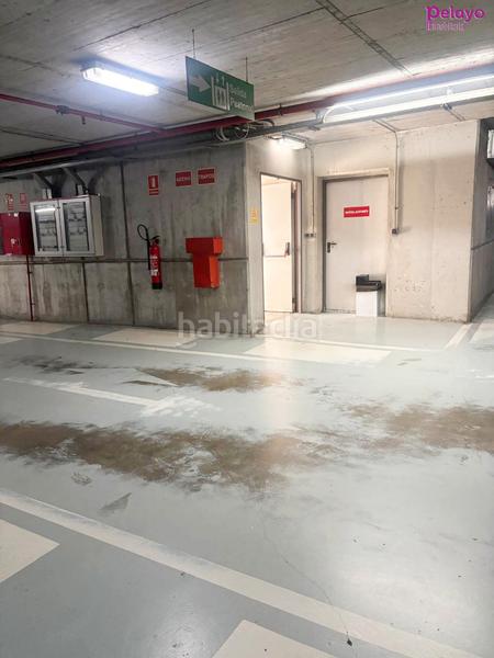 Foto 341eae32-a7a8-47df-a88b-a476aea3a376. Parking coche en Sierrapando Torrelavega