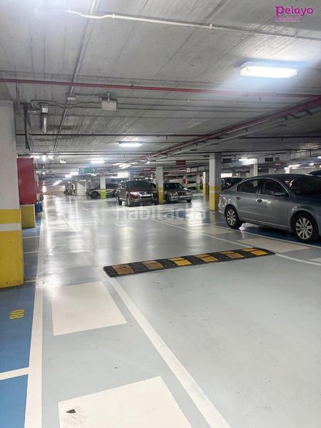 Foto 9250a8f6-ccbb-4aa3-b8cc-dc31a8a36d29. Parking coche en Sierrapando Torrelavega