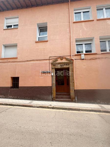 Foto 7039aacb-4b3a-42ae-b0e7-45256dd293dd. Piso en Reinosa