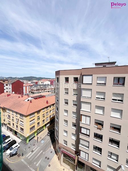 Foto 7135ca06-5a62-4aea-9d6a-08ba1bd778d1. Pis amb calefacció a Centro Torrelavega