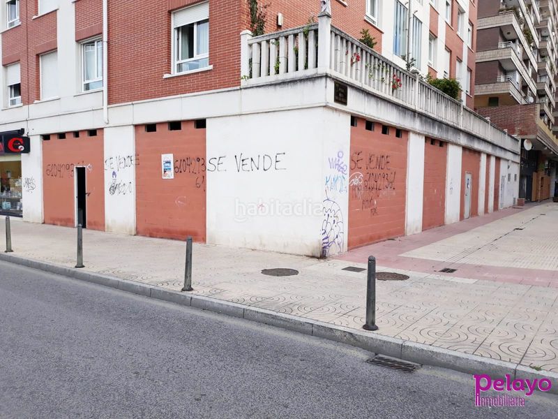 Foto e4a2848f-a630-4a86-9834-b4f6c487e288. Local comercial a El Parque - Zapatón Torrelavega