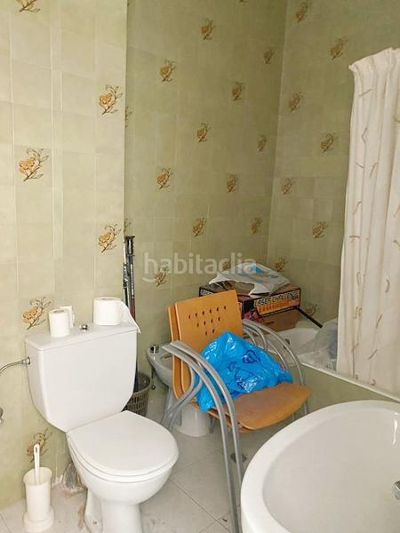 Foto c4fd5b3c-e4b0-4151-b46e-341b400fb277. Flat with heating parking in El Parque - Zapatón Torrelavega