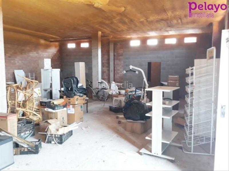 Foto cf46aa48-7ec3-4fc0-8e00-32e959cf0b98. Rez-de-chaussée dans El Parque - Zapatón Torrelavega