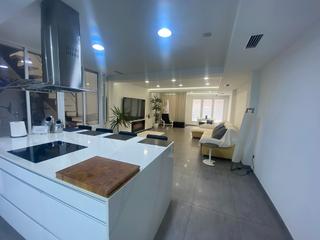 Dúplex  Carrer antonio garcía cayuelas. Vivienda única en la zona