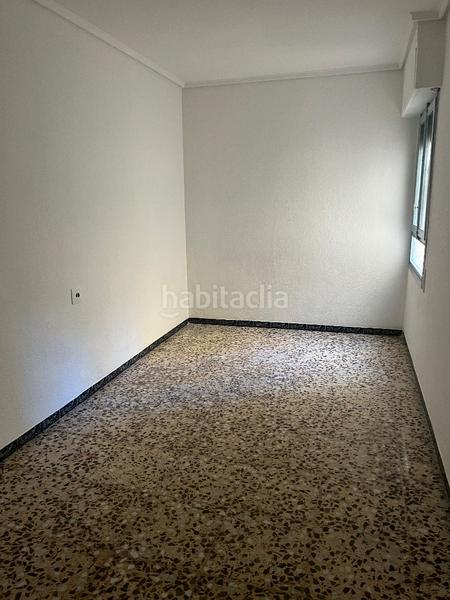 Foto f45aa943-d494-45d3-b674-4e31f25ff98c. Pis a Camí dels Magros - Casablanca Elche / Elx