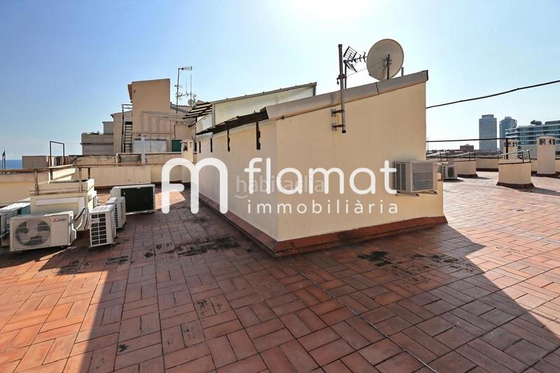 Foto ef8e1027-ec75-4dce-98ca-ae4e4edf5c2d. Pis a Poblenou Barcelona