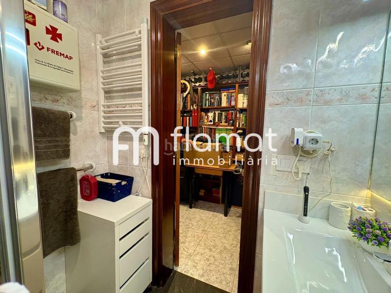 Foto 3de28f36-edd4-4547-9da7-0e9017f4924b. Dúplex piso y local en calle cabanes en El Poble Sec - Parc de Montjuïc Barcelona