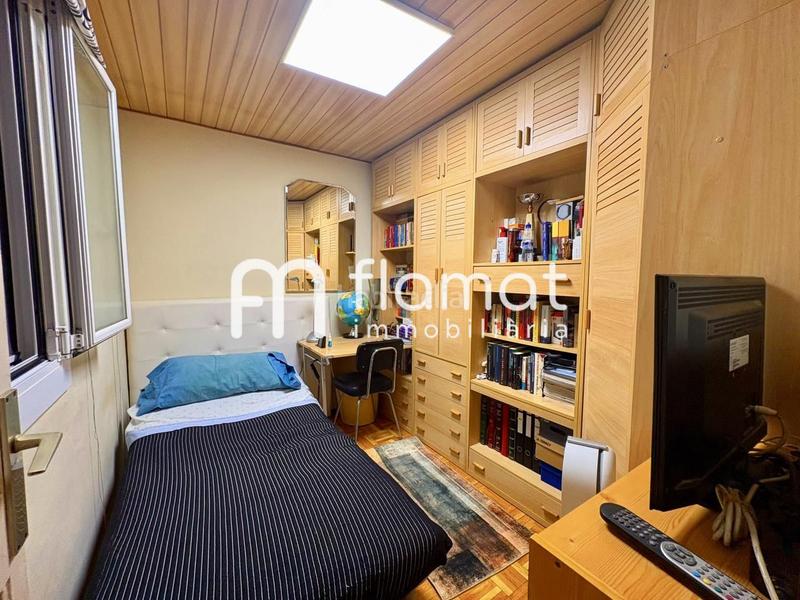 Foto 7bb87942-4c57-46de-ab11-3faff48db99c. Dúplex piso y local en calle cabanes en El Poble Sec - Parc de Montjuïc Barcelona