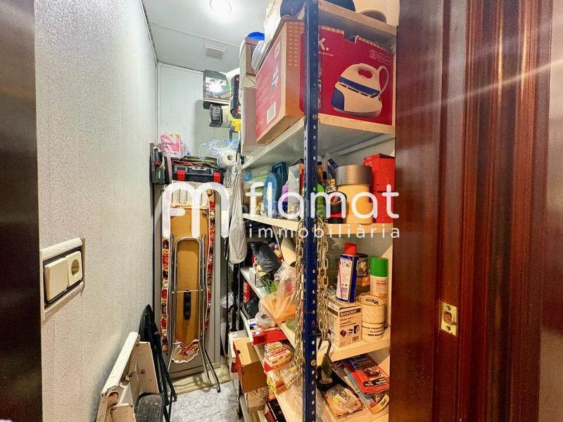 Foto e257b0ae-17ff-4e2f-8a1a-f16622cc0a21. Dúplex piso y local en calle cabanes en El Poble Sec - Parc de Montjuïc Barcelona