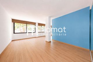 Pis  D'icària. Amplio piso en vila olímpica junto al mar