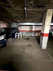 Parking voiture  De sant lluís. Garaje sant lluis