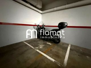 Parking voiture  De reig i bonet. Plaza de parking moto