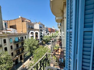 Pis a Travessera de Gràcia