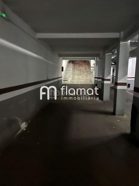 Foto 5c99ff31-f9c3-44aa-8567-40fcf7ef693b. Aparcament cotxe a El Camp d´en Grassot i Gràcia Nova Barcelona