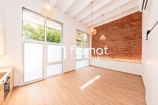 Flat in Carrer de folgueroles 9. Dúplex en venta  en sant gervasi  la bonanova
