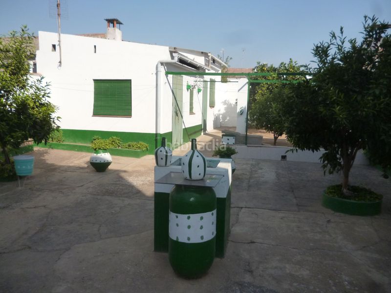 Foto 61c92c24-9be0-47a4-bd95-275d3c3ca3a3. Casa amb aparcament a Villanueva de la Serena
