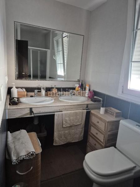 Foto 8218247a-3842-49d9-ad83-632734cd2525. Casa adosada en Villanueva de la Serena