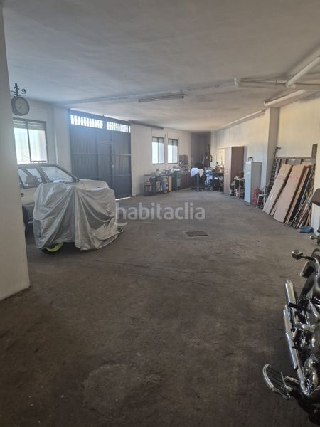 Foto 6a28564e-98f9-4457-8bb6-4d0a9e8de093. Edificio en Villanueva de la Serena
