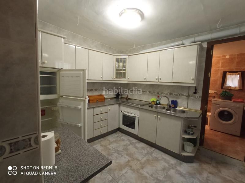 Foto 2a2942b5-3a8e-4e8c-8fab-586986511e23. Casa en avenida de la constitución 5 en Magacela