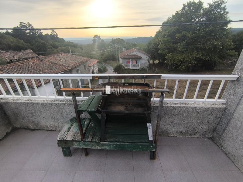 Foto 32420f09-c0df-4d6d-80f1-94a1cd7aaa2e. Casa amb aparcament a Nogueira de Ramuín