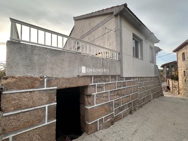 Foto 6295857b-1b79-426d-a124-b10ede458392. Casa amb aparcament a Nogueira de Ramuín
