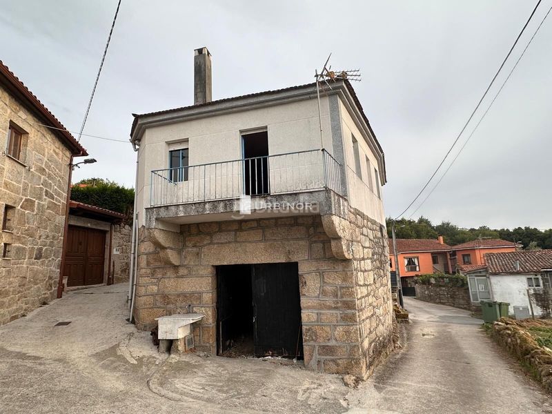 Foto 865df226-e53e-4bf6-8b15-73111570d01c. Casa amb aparcament a Nogueira de Ramuín