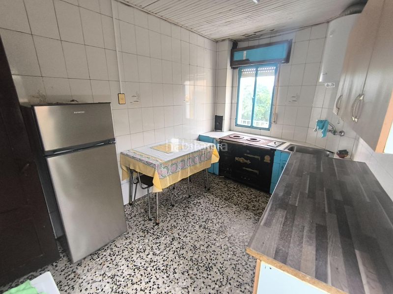 Foto c2dd7815-0995-4276-a649-cc85a02eb35f. Casa amb aparcament a Nogueira de Ramuín