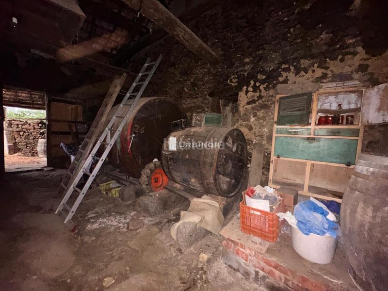 Foto d37691ee-60d8-408e-91d1-b56f7986a77d. House with parking in Castrelo de Miño