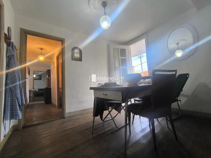 Foto 2bdf6c26-c0e6-4e05-a49d-72458d65e817. Casa con parcheggio in San Cibrao das Viñas