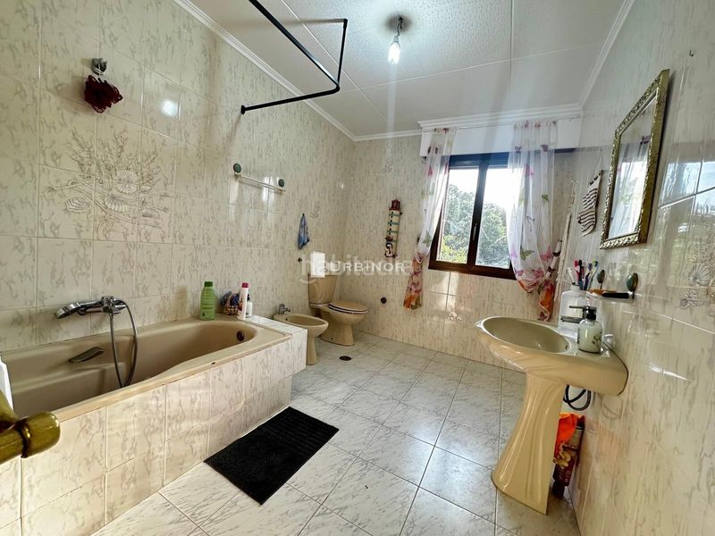 Foto 4fe1b808-364a-4205-8aed-aff7b268d149. Casa amb aparcament a Xunqueira de Ambía