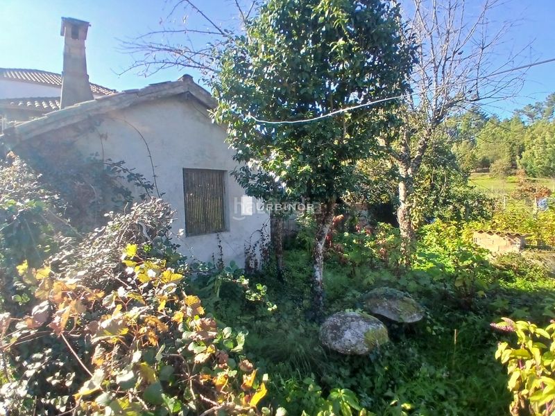 Foto 0ff149e8-09b8-494d-8eee-a45d520f484c. Casa amb calefacció a Toén