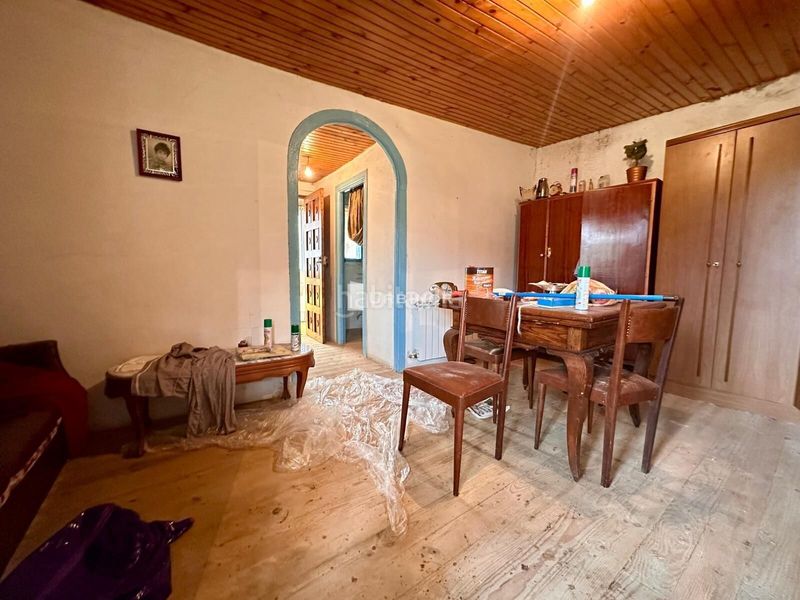 Foto a5eb593c-080f-4e62-a88b-a93fd074edde. Casa amb calefacció a Toén