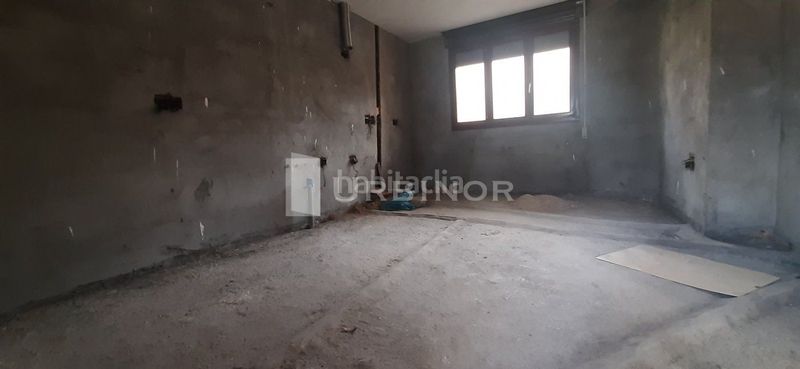 Foto 080683de-4d8c-4fda-bb09-590bdaeba0fb. Xalet a Carballiño (O)